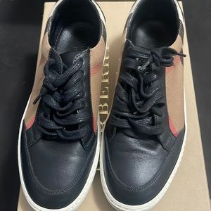 Burberry sneakers!!!!!